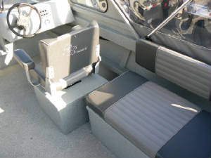 rbboatcabin2.jpg